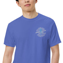 Load image into Gallery viewer, Old School Globe - Men’s Heavyweight T-shirt
